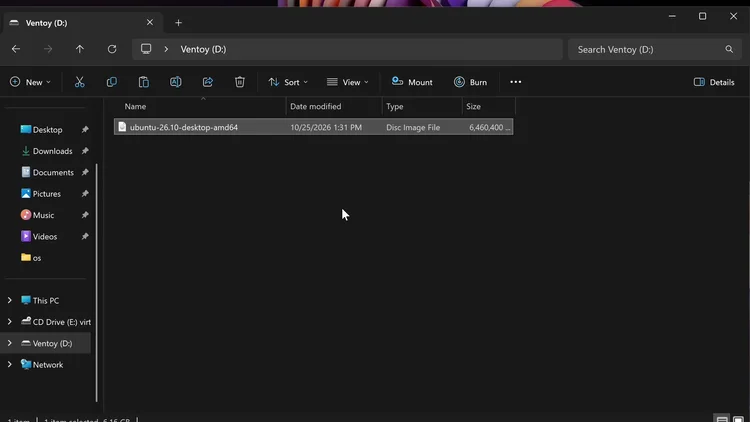 File Explorer showing the Ventoy (D:) drive with the ubuntu-26.10-desktop-amd64 ISO file in it.